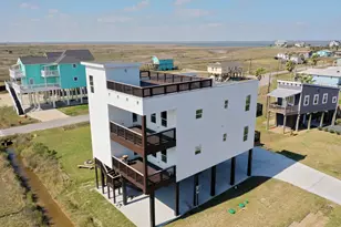 4026 5th St, Galveston, TX 77554 - Photo 2
