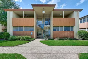 7714 Renwick Dr, Houston, TX 77081 - Photo 2