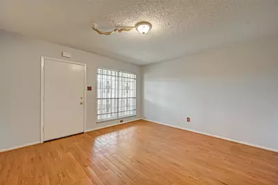 7714 Renwick Drive #K113, Houston, TX 77081 - Photo 4