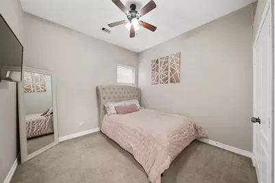 9411 Silver Ridge Drive, Rosharon, TX 77583 - Photo 12