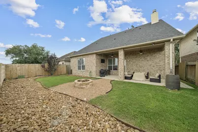 9411 Silver Ridge Drive, Rosharon, TX 77583 - Photo 22