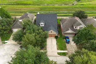9411 Silver Ridge Dr, Rosharon, TX 77583 - Photo 14