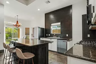 8302 Shotwell St, Houston, TX 77016 - Photo 6