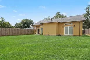8302 Shotwell St, Houston, TX 77016 - Photo 26
