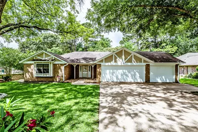 610 Green Hills Drive, Huntsville, TX 77340 - Photo 1