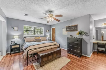 610 Green Hills Drive, Huntsville, TX 77340 - Photo 14