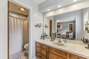 610 Green Hills Dr, Huntsville, TX 77340 - Photo 16