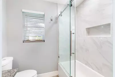 150 Gruss Drive, Houston, TX 77060 - Photo 18