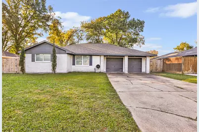 150 Gruss Drive, Houston, TX 77060 - Photo 1