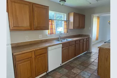 2134 Collingsfield Drive, Sugar Land, TX 77478 - Photo 6