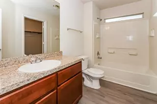 5423 Latta Plantation Dr, Katy, TX 77449 - Photo 8