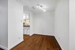 7900 N Stadium Dr, Houston, TX 77030 - Photo 8