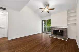 7900 N Stadium Dr, Houston, TX 77030 - Photo 4