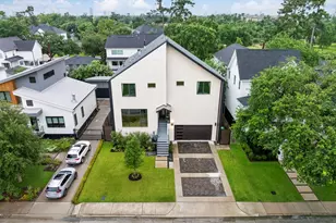 1110 Grovewood Ln, Houston, TX 77008 - Photo 48