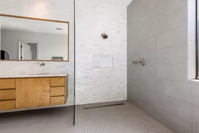 1110 Grovewood Lane, Houston, TX 77008 - Photo 32