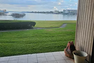 15575 Marina Dr, Conroe, TX 77356 - Photo 12