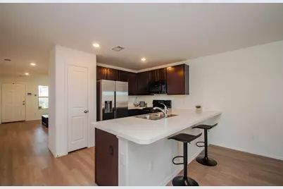 4355 Palmetto Grove Lane, Baytown, TX 77521 - Photo 4