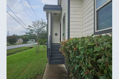 4801 Wenda Street #B, Houston, TX 77033 - Photo 4