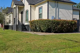 4801 Wenda St, Houston, TX 77033 - Photo 2