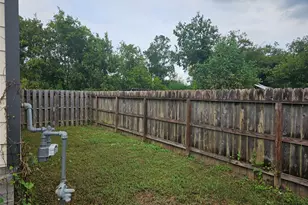 4801 Wenda St, Houston, TX 77033 - Photo 16