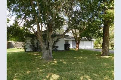 5003 Apple Springs Drive, Pearland, TX 77584 - Photo 2