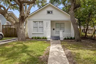 3406 Ave Q 1/2, Galveston, TX 77550 - Photo 2