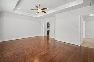 1744 W 25th St, Houston, TX 77008 - Photo 4