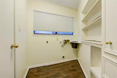 10850 Kirktown Drive, Houston, TX 77089 - Photo 16