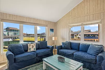 22128 Yoakum Drive, Galveston, TX 77554 - Photo 4