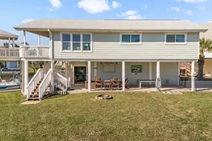 22128 Yoakum Dr, Galveston, TX 77554 - Photo 32