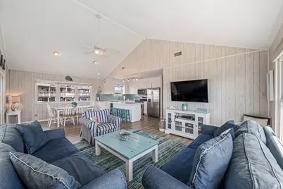 22128 Yoakum Drive, Galveston, TX 77554 - Photo 6