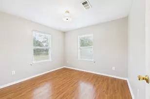 10130 Sussex Ln, Houston, TX 77041 - Photo 12