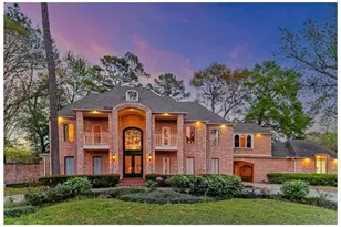 14022 Champions Hamlet Ct, Houston, TX 77069 - Photo 2