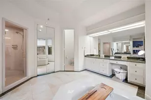 14022 Champions Hamlet Ct, Houston, TX 77069 - Photo 26