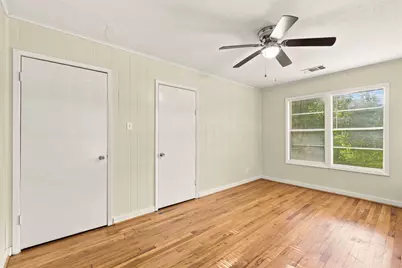 1914 Oaklawn Drive, La Marque, TX 77568 - Photo 4