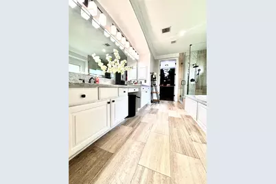 13510 Cascade Caverns Court, Houston, TX 77044 - Photo 14
