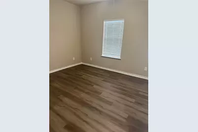 312-2 N Ormsby Street #314, Alvin, TX 77511 - Photo 6