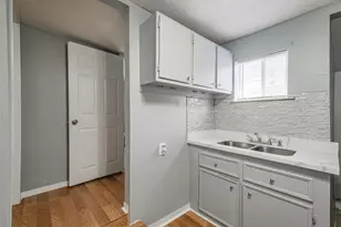 5610 Eskridge St, Houston, TX 77023 - Photo 32