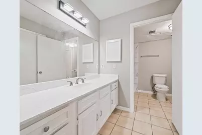 9809 Richmond Avenue #E14, Houston, TX 77042 - Photo 20