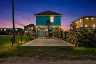 110 S Verdia Dr, Crystal Beach, TX 77650 - Photo 36