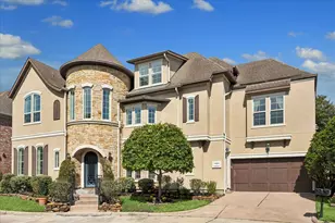 10 Windsor Ct, Houston, TX 77055 - Photo 2