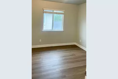 2638 Steelhead Drive, Houston, TX 77045 - Photo 14