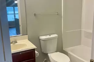 2638 Steelhead Dr, Houston, TX 77045 - Photo 12