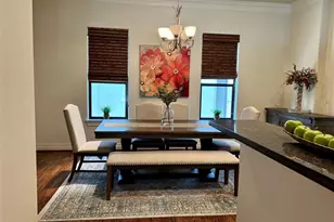 3255 Maxroy St, Houston, TX 77008 - Photo 8