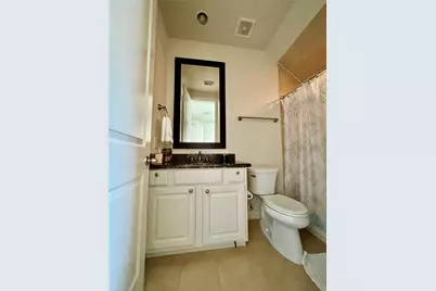 3255 Maxroy Street, Houston, TX 77008 - Photo 26