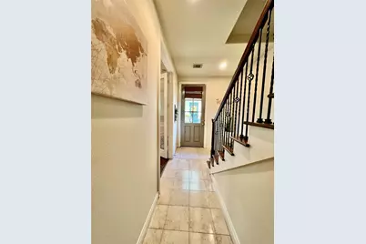 3255 Maxroy Street, Houston, TX 77008 - Photo 6
