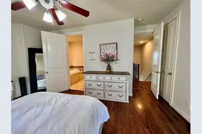 3255 Maxroy Street, Houston, TX 77008 - Photo 20