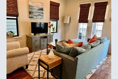 3255 Maxroy Street, Houston, TX 77008 - Photo 16