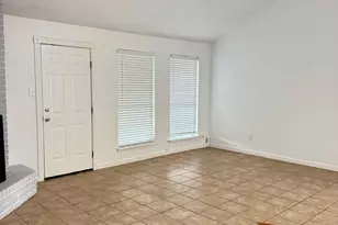 13427 Rampchester Ln, Houston, TX 77015 - Photo 6
