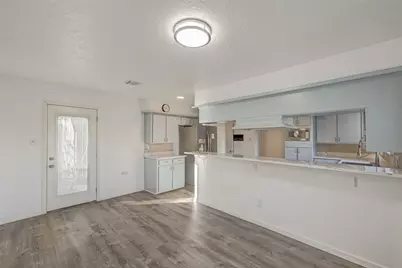 2107 Shadowbriar Drive, Houston, TX 77077 - Photo 8